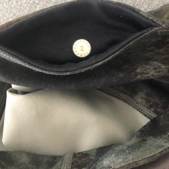 Lululemon Wunder Under leggings - Picture 10 of 11